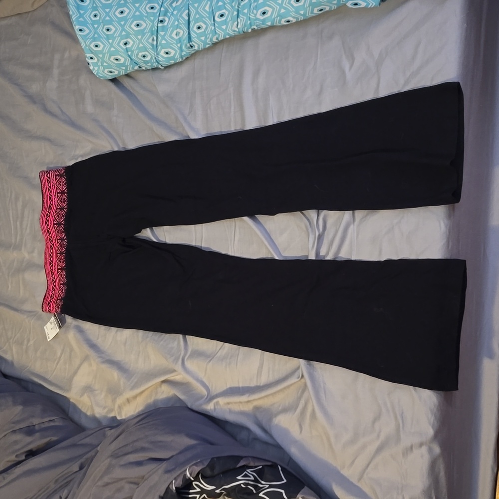 Brand new rue 21 yoga pants